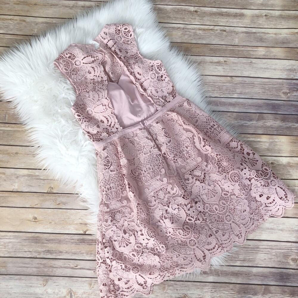 Anthropologie BHLDN Rosaline Lilac‎ Lace Dress Cutout Back Size Small New - Picture 2 of 4